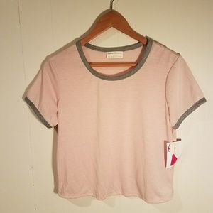 Pink cropped shirt sz M